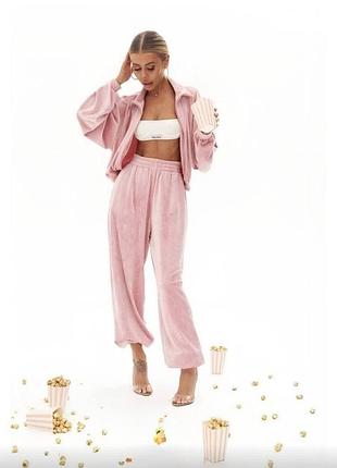 Стильний велюровий костюм oversize для жінок