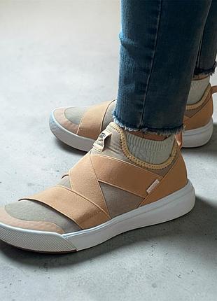 Кроссовки vans ultrarange gore в персиково-бежевый цвет размер 40 на 25,5см