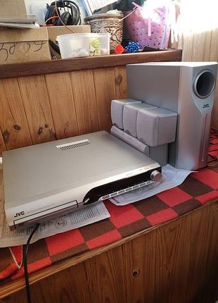 Dvd проигрыватель jvc с колонками, домашний кинотеатр