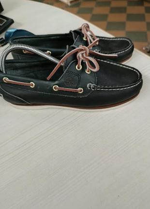 Темно-сині шкіряні топсайдери timberland