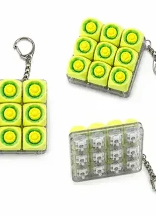Антистресс брелок-кликер ананас corn keycap clicker 9 клавиш