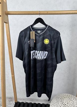 Футболка umbro x wasted heroes