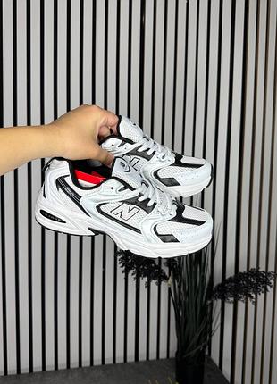 Стильні жіночі кросівки new balance 530 white black silver
