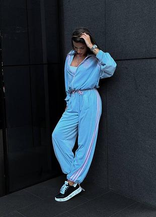 Костюм жіночий спортивний з лампасами велюр блакитний s-m ,l-xl