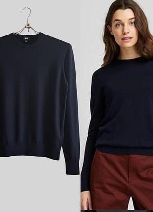 Базовый свитер джемпер из тонкой шерсти мериноса uniqlo р.m