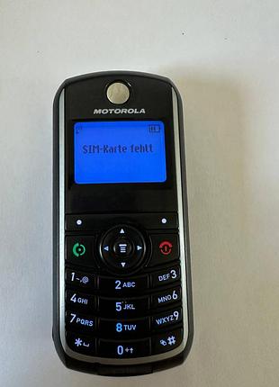 Мобильный телефон motorola c11887. на запчасти.
