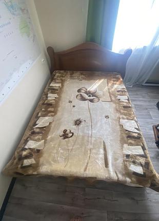 Покривало,плед:розмір 200*230 в ідеальному  стані без пожкоджень чисте