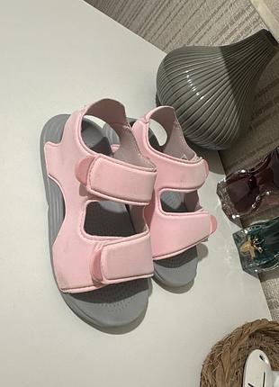 Босоніжки на дівчинку adidas оплата на картку