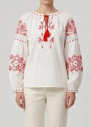 Вишиванка жіноча біла
