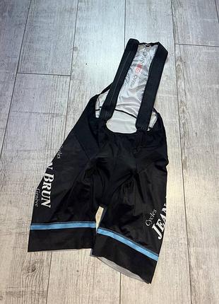 Мужской велокостюм для спорта formared carbon assos