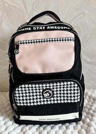Рюкзак yes рожево-чорний stay awesome, 16 л, 39×28×15 см .стан хороший, є незначні сліди використання, усі недоліки видно на фото.