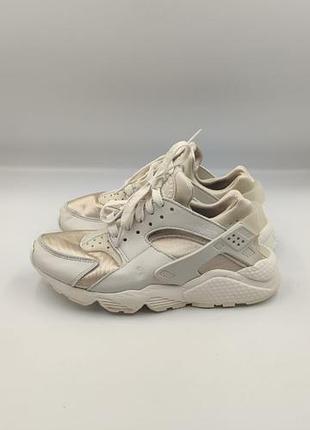 Оригинальные женские кроссовки nike air huarache sanddrift metallic (dq0916-001) - размер 37.5