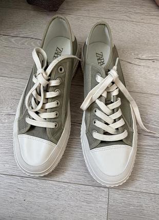 Кеди , кроси zara