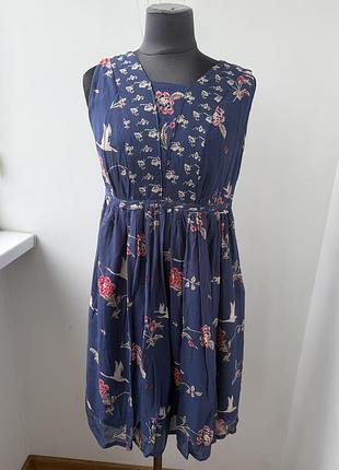 Віскозна сукня міді laura ashley з птахами та квітами (розмір uk 14 / l)
