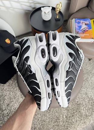 Nike air max plus tn white black 3