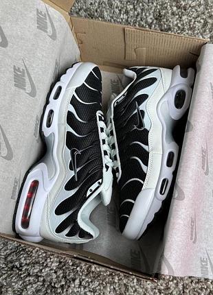 Nike air max plus tn white black 8