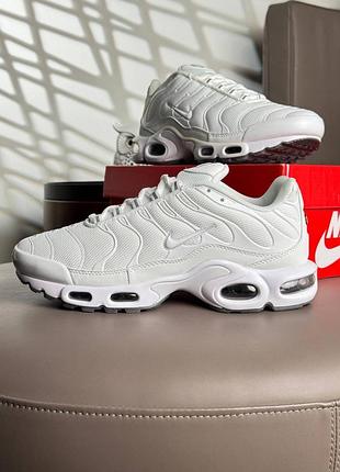 Nike air max plus tn white