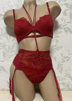 Intimissimi комплект білизни бюстгальтер + пояс для панчох