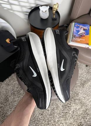 Nike winflo 11 black white 3