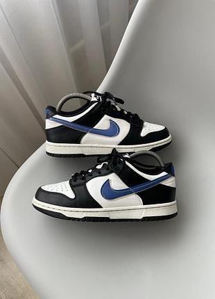Жіночі кросівки nike dunk panda