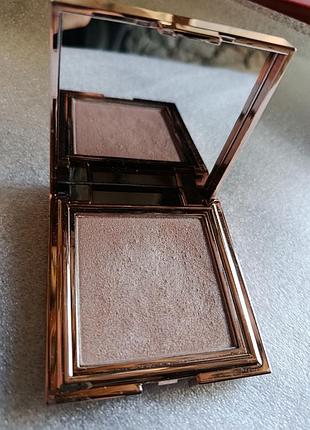 Хайлайтера для лица patricia ledo collection highlighter в оттенке тон 1