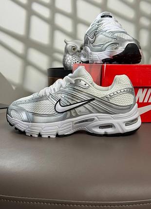 Nike air max moto 2k white silver