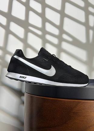 Nike md runner 2 black white 5