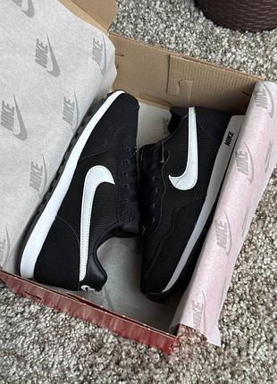 Nike md runner 2 black white 8