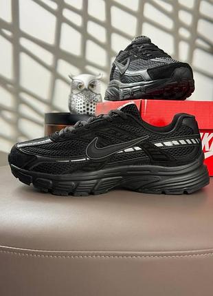 Nike initiator black