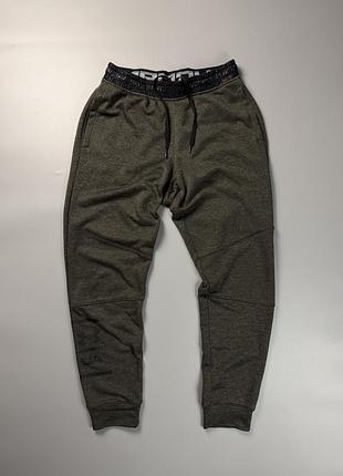 Спортивні штани under armour coldgear joggers (m) оригінал