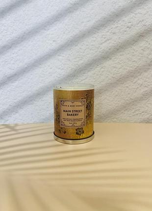 Парфумована свічка main street bakery bath and body works