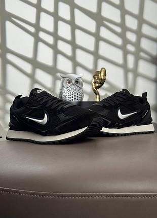 Nike waffle s black white 2