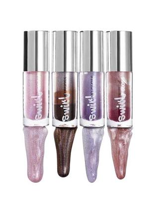 Блеск для губ swirl lip gloss в 4 оттенках, zola

388 грн