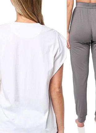 Комплект boss ciро-білий soft cotton cuffed lounge pants and relaxed fit pleated shoulder t-shirt