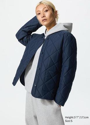Куртка-лайнер uniqlo темно-синя puffertech collarless jacket