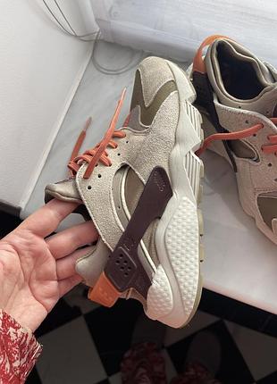 Кросівки nike hourache 38.5