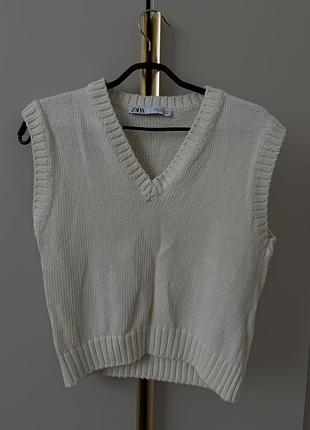 Жилет вʼязаний zara