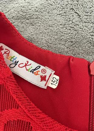 Червона дитяча сукня 2