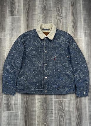 Чоловіча джинсовка, шерпа levis straus casual розмір л