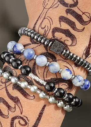 Набор из 4 браслетов vintage bead с бусинами, камень + металл + пластик