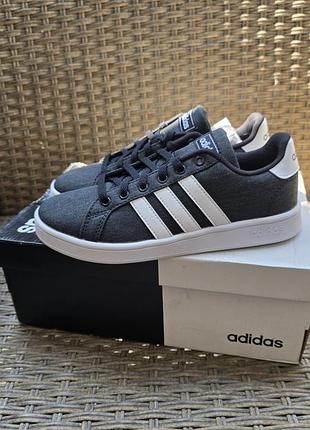 Кроссовки для мальчика adidas 33