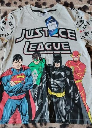 Продам новую футболку justice league на 11-12 лет (рост 145-152 см)