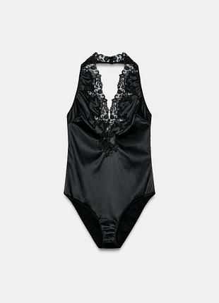 Черный атласный боди zara с кружевом