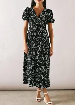 Фантастическое платье р.16
