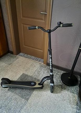 Globber one k e-motion 10 электросамокат детский, електросамока дитячий