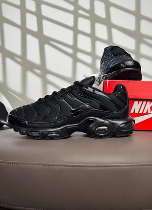 Nike air max plus all black