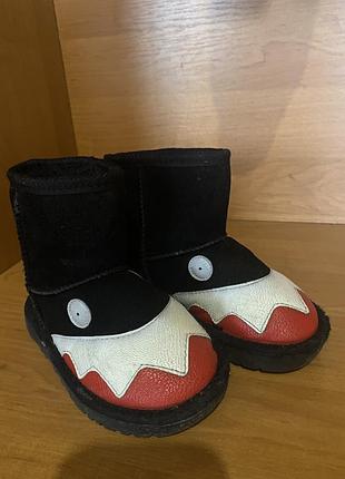 Зимне угги на мальчика