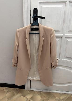 Zara бежевий піджак м