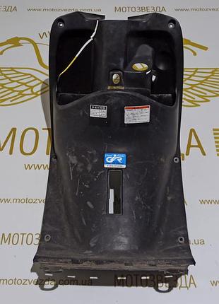 Подгазетник yamaha jog sa-36j/sa-39j/zr-39/sa-55j/sa-56j japan с уценкой! большие повреждения.