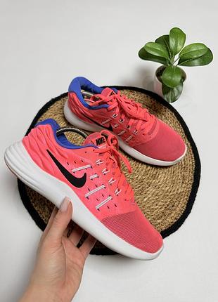 Жіночі кросівки nike